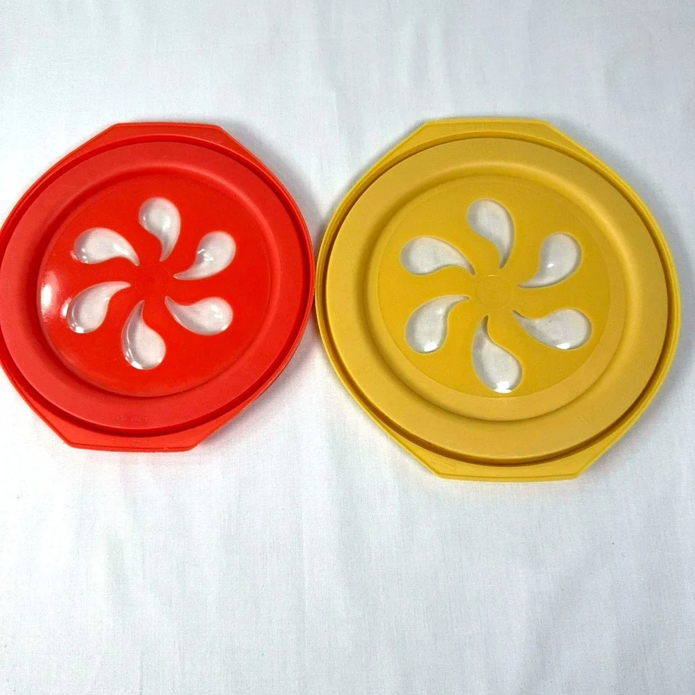Vintage Rubbermaid Party Plan Lid Lot 3227 3228 Orange Yellow 6.5